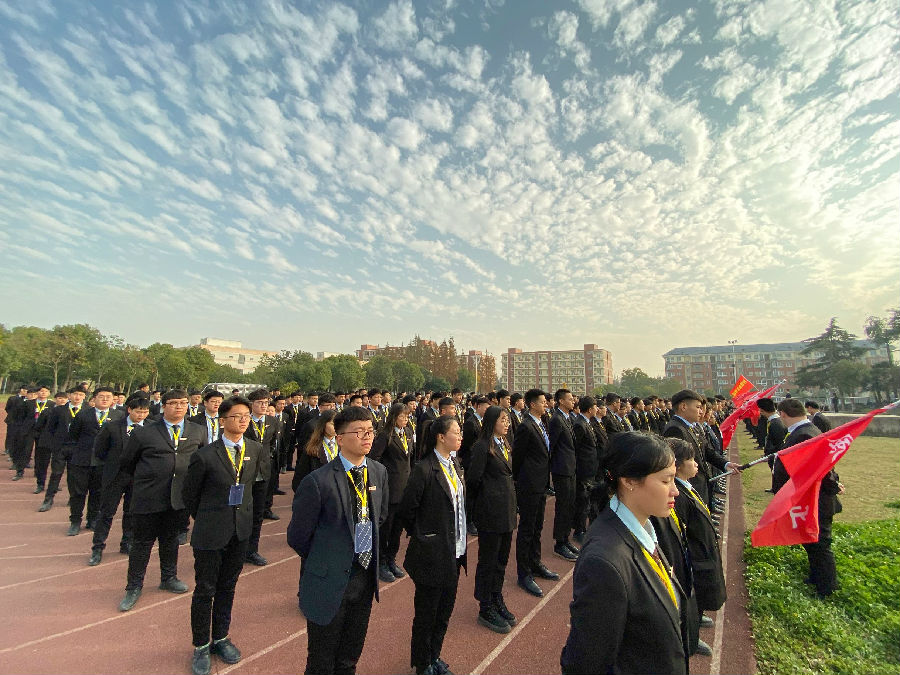 八維教育智馭未來培育人工智能時代新領袖